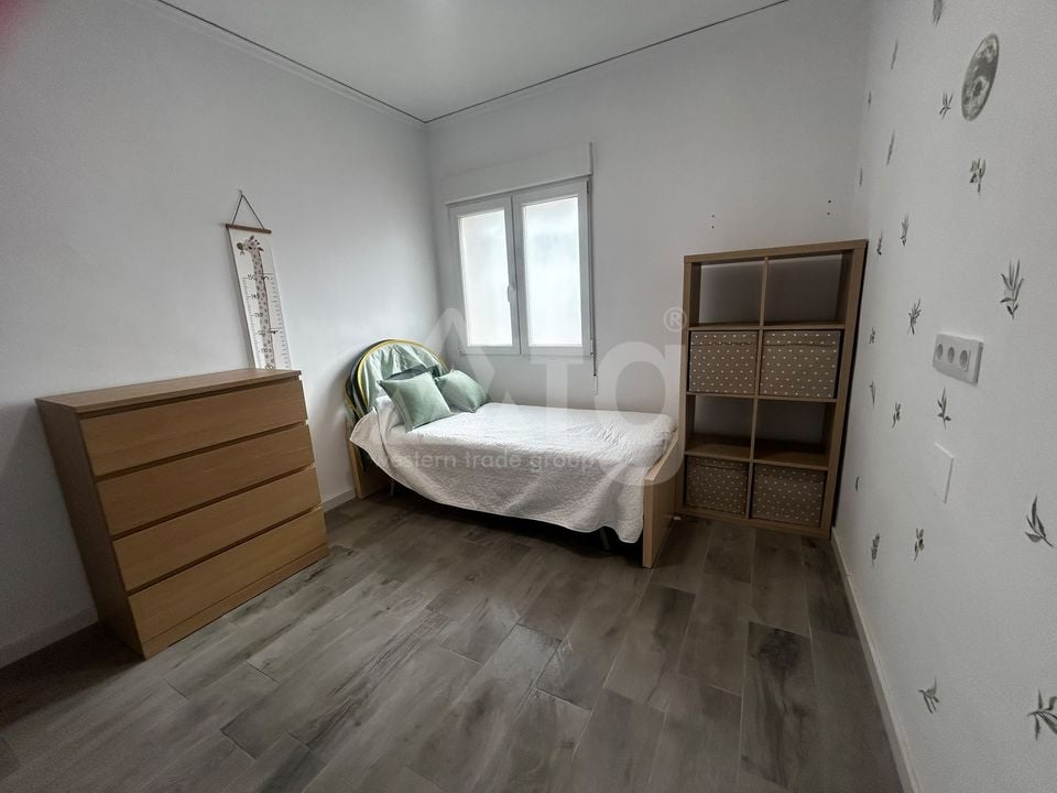 3 bedroom Apartment in Orba - OH160195 - Photo - 7