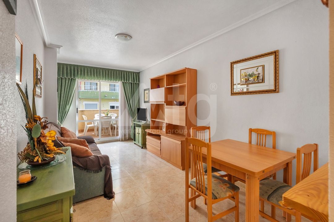 3 bedroom Apartment in Torrevieja - B160442 - Photo - 1