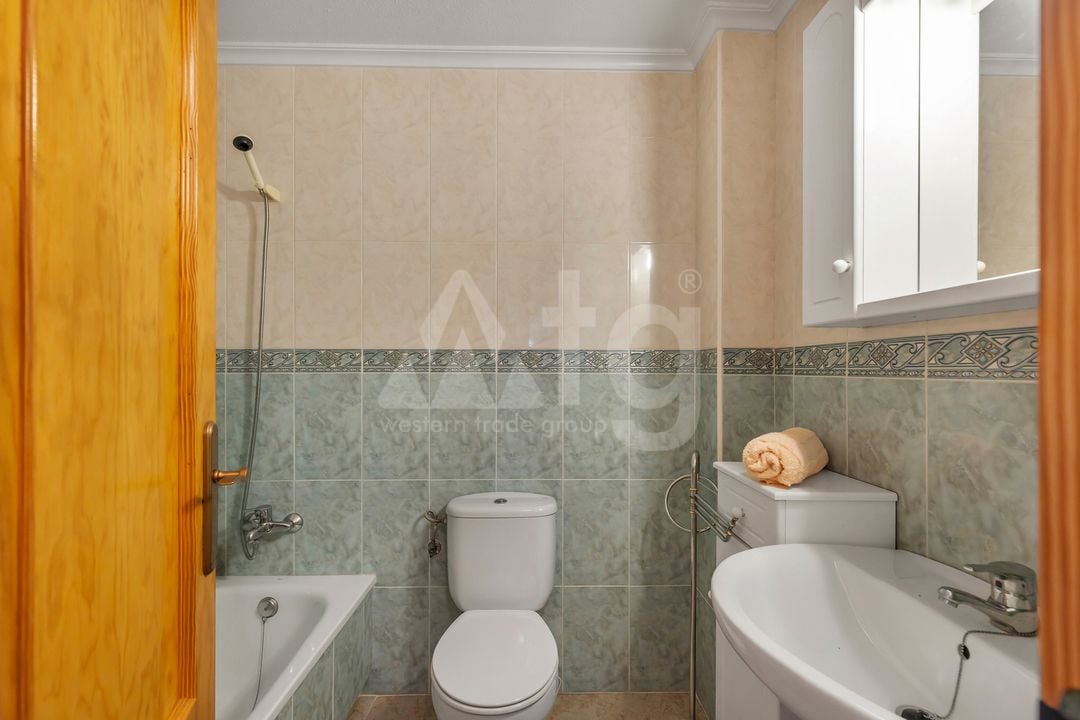 3 bedroom Apartment in Torrevieja - B160442 - Photo - 13