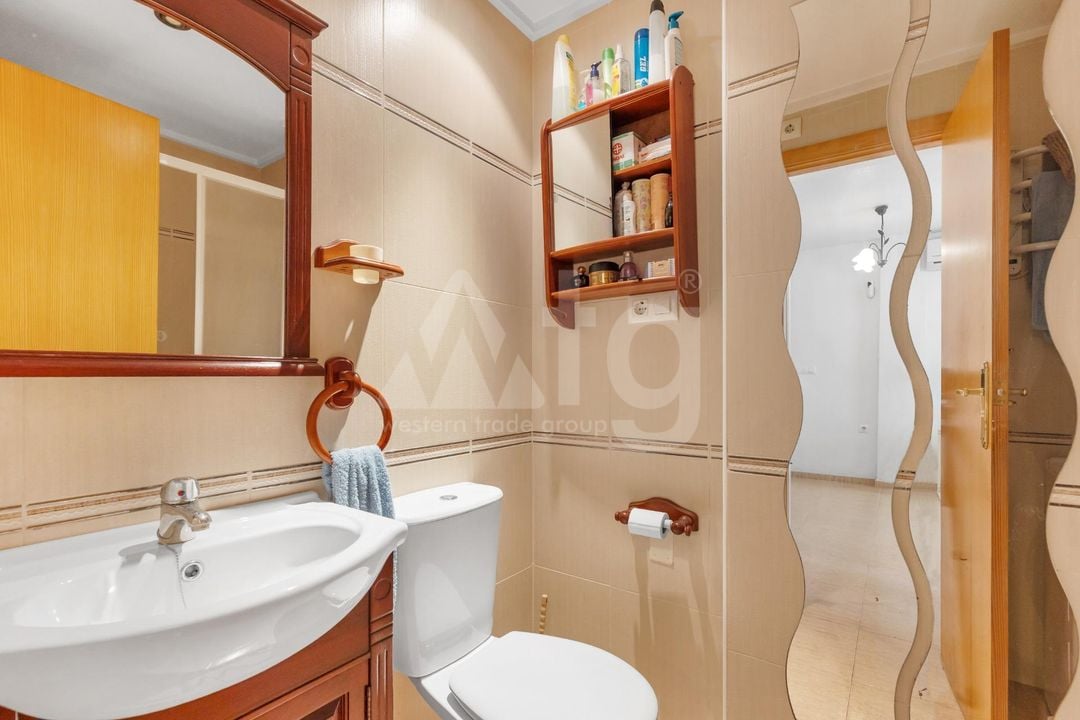 2 bedroom Apartment in Torrevieja - GVS160537 - Photo - 16