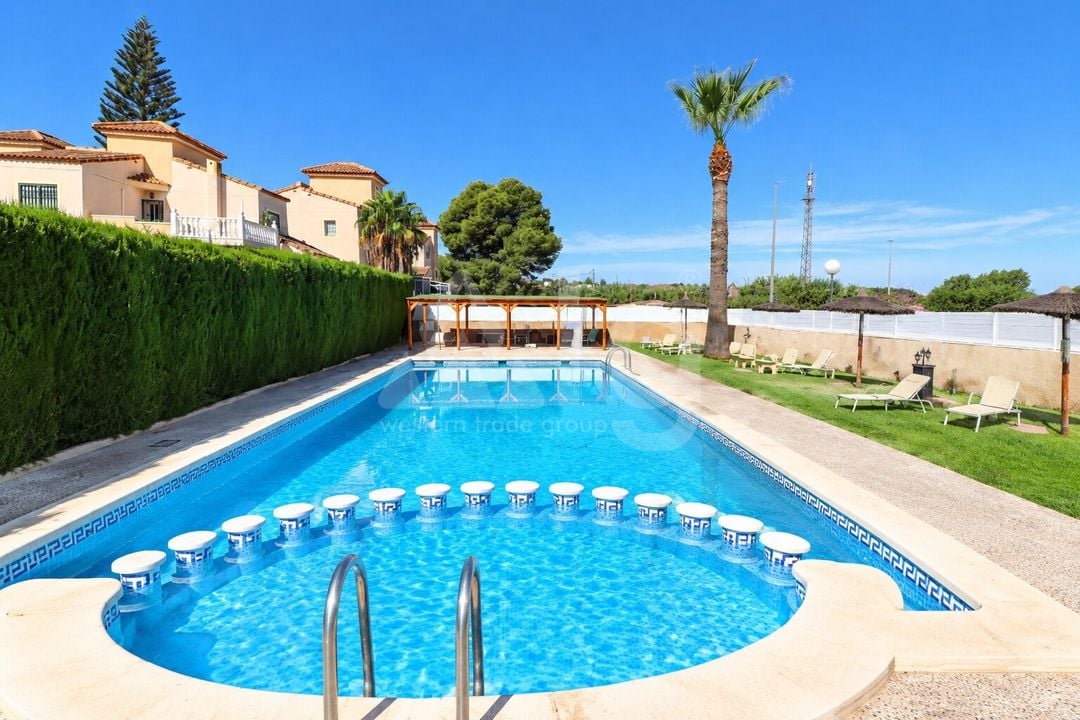 2 bedroom Villa in Algorfa - VRE160538 - Photo - 28