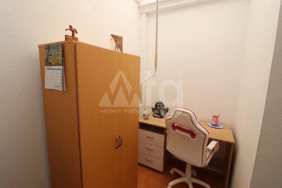 2 bedroom Villa in Algorfa - VRE160538 - Photo - 16