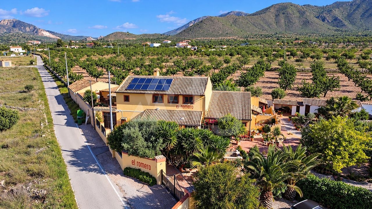 6 bedroom Villa in Hondón de los Frailes - CNM160646 - Photo - 1