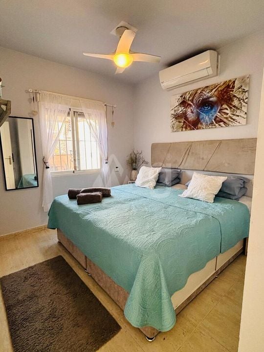 Bungalow de 4 chambres à Orihuela Costa - SLS160708 - Photo - 8