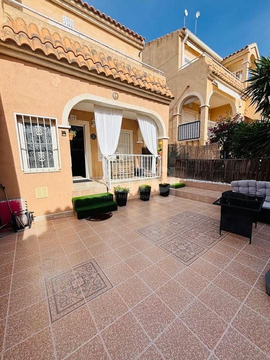 Bungalow de 4 chambres à Orihuela Costa - SLS160708 - Photo - 23