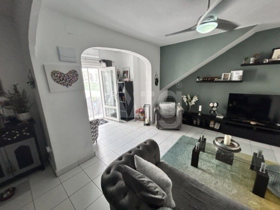 2 bedroom Bungalow in Torrevieja - SHO160712 - Photo - 4