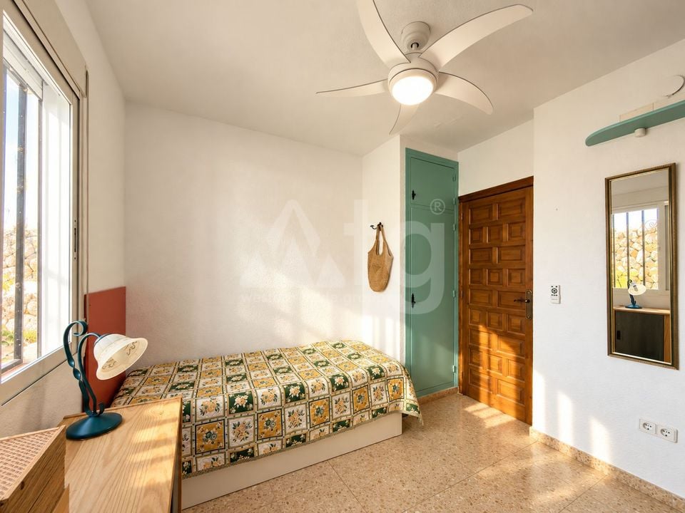 Villa in Callosa de Ensarriá, 4 slaapkamers  - MIG160804 - Foto - 17