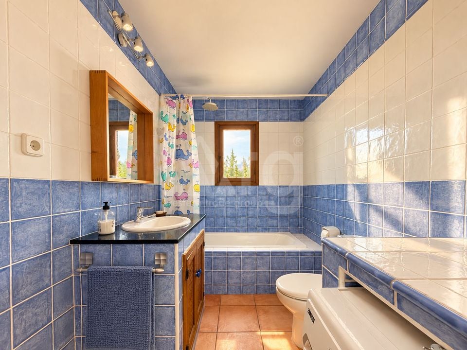 Villa in Callosa de Ensarriá, 4 slaapkamers  - MIG160804 - Foto - 18