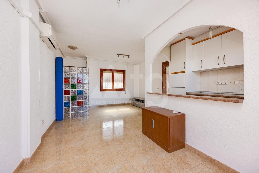 2 bedroom Penthouse in Torrevieja - CYM160888 - Photo - 7