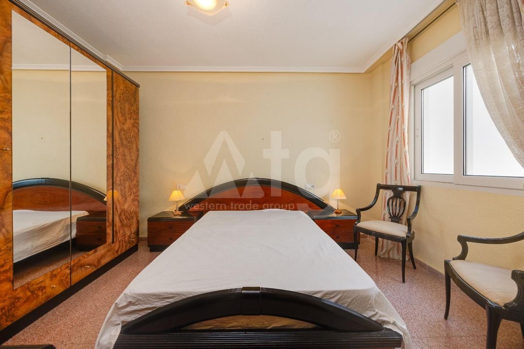 4 Schlafzimmer Appartement in Torrevieja - CYM160889 - Foto - 14