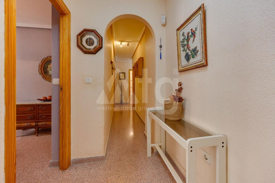4 Schlafzimmer Appartement in Torrevieja - CYM160889 - Foto - 26