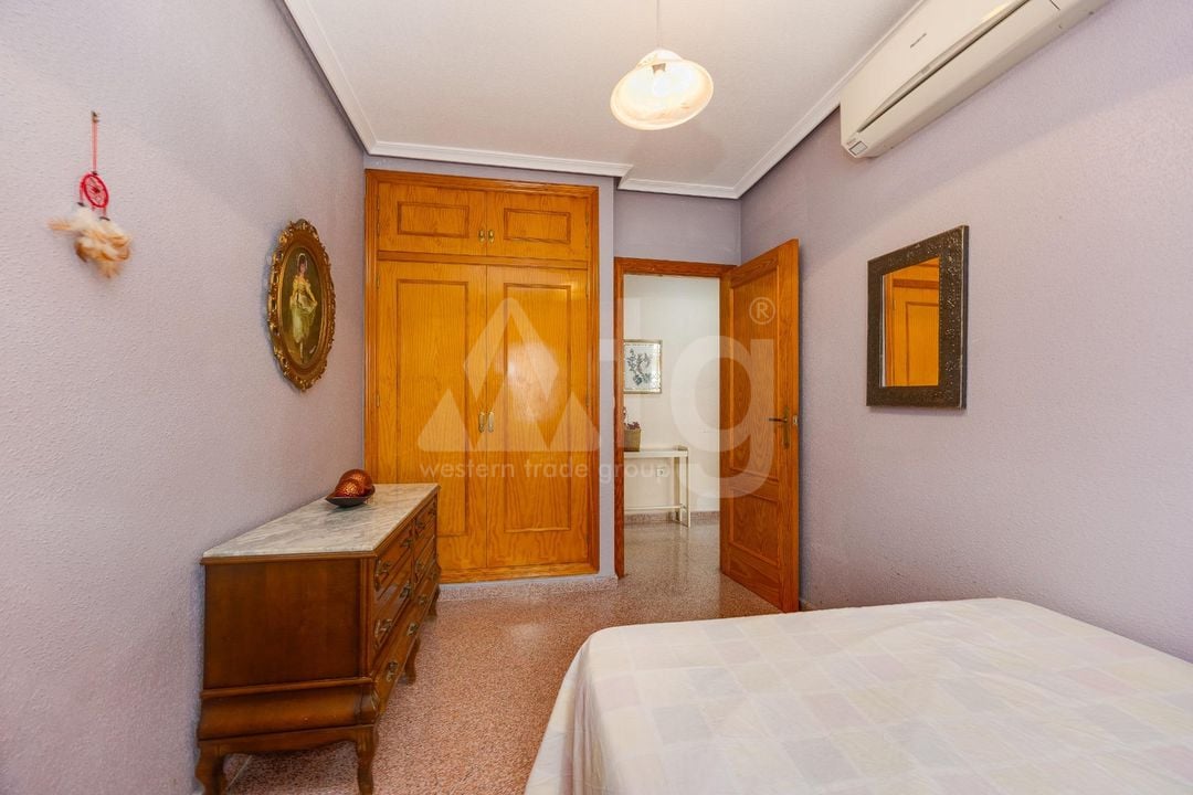 4 Schlafzimmer Appartement in Torrevieja - CYM160889 - Foto - 18