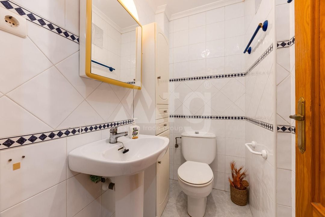 4 Schlafzimmer Appartement in Torrevieja - CYM160889 - Foto - 25