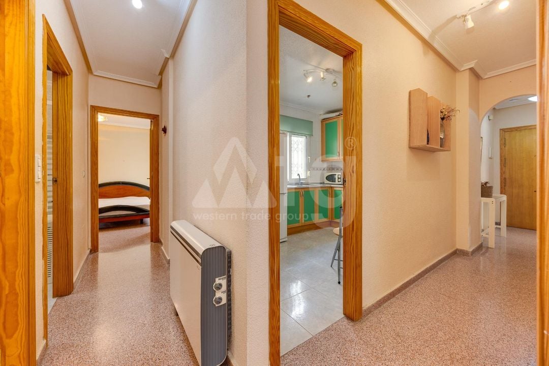 4 Schlafzimmer Appartement in Torrevieja - CYM160889 - Foto - 12