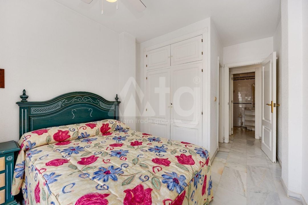 3 bedroom Apartment in Torrevieja - CYM160890 - Photo - 18