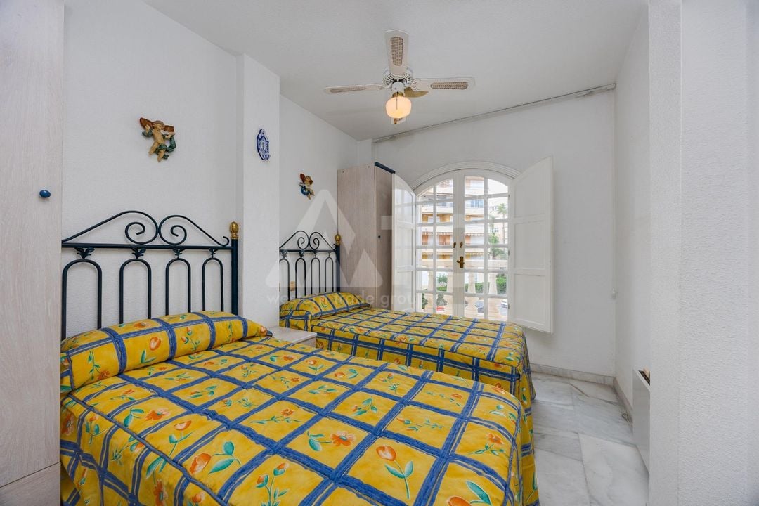 3 bedroom Apartment in Torrevieja - CYM160890 - Photo - 19