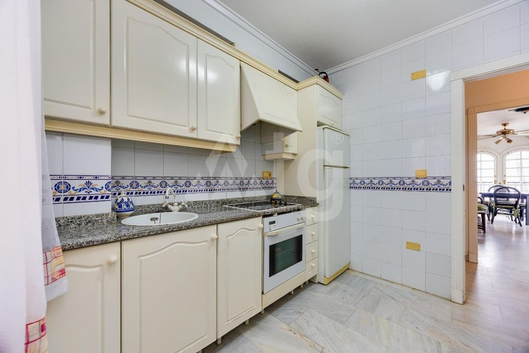 3 bedroom Apartment in Torrevieja - CYM160890 - Photo - 14