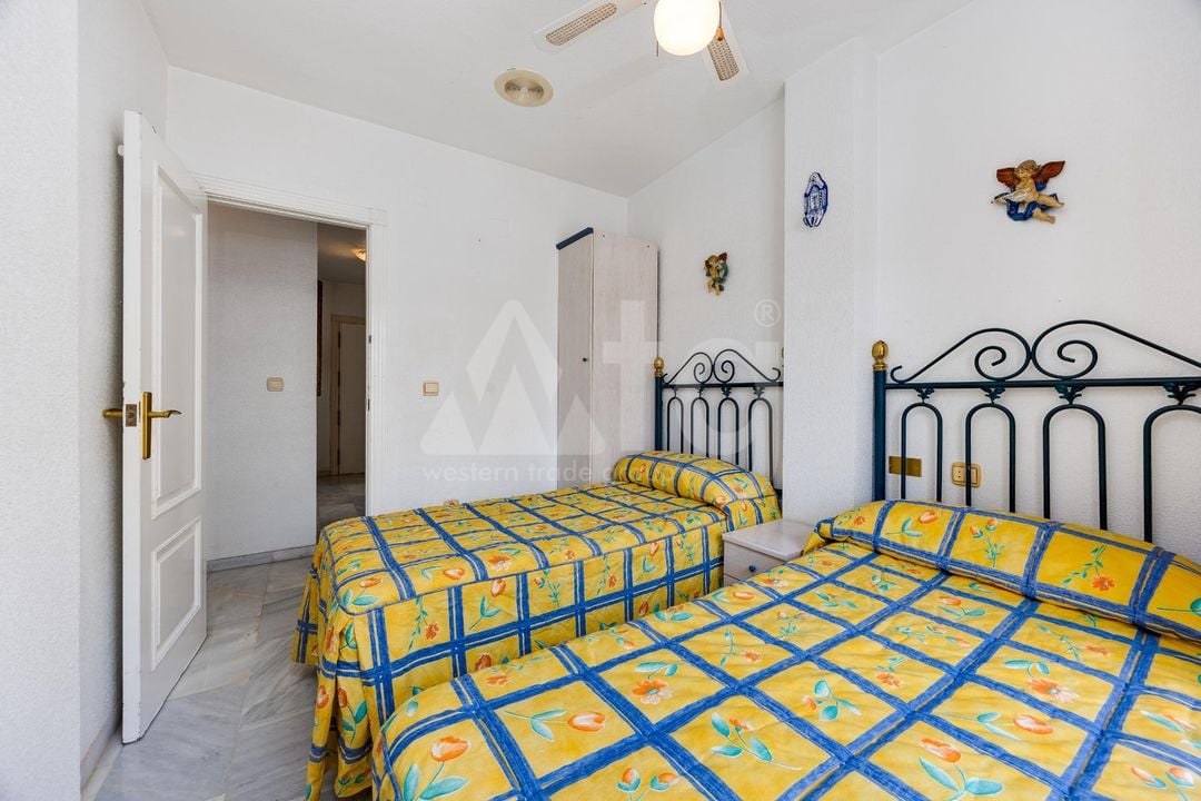 3 bedroom Apartment in Torrevieja - CYM160890 - Photo - 20
