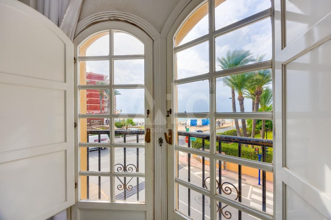 3 bedroom Apartment in Torrevieja - CYM160890 - Photo - 10
