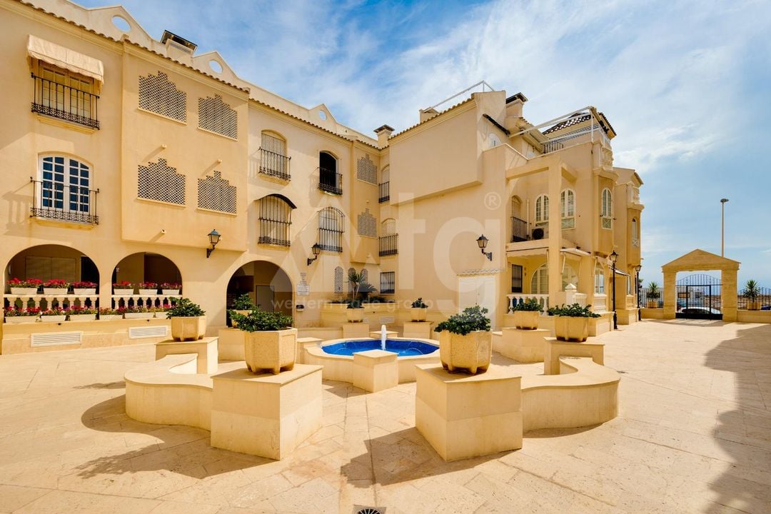 3 bedroom Apartment in Torrevieja - CYM160890 - Photo - 6