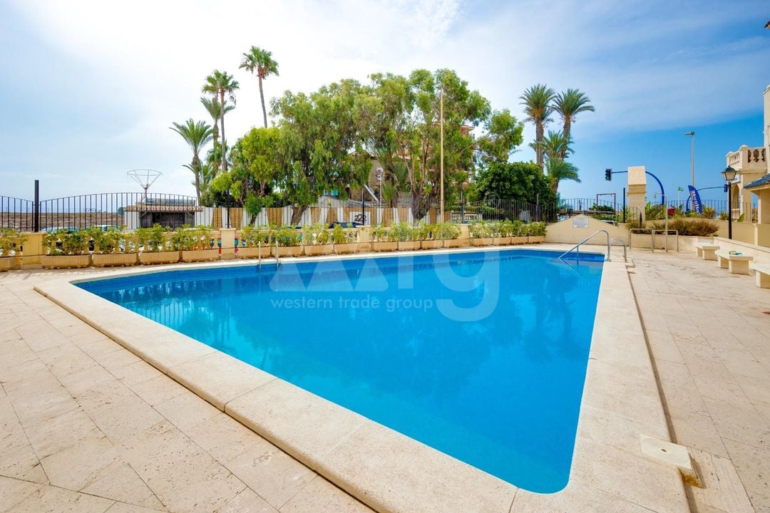 3 bedroom Apartment in Torrevieja - CYM160890 - Photo - 34
