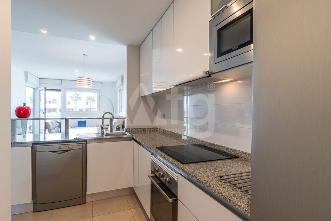2 bedroom Apartment in Orihuela Costa - IMO160990 - Photo - 10