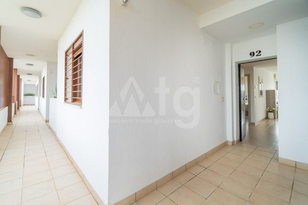 2 bedroom Apartment in Orihuela Costa - IMO160990 - Photo - 22