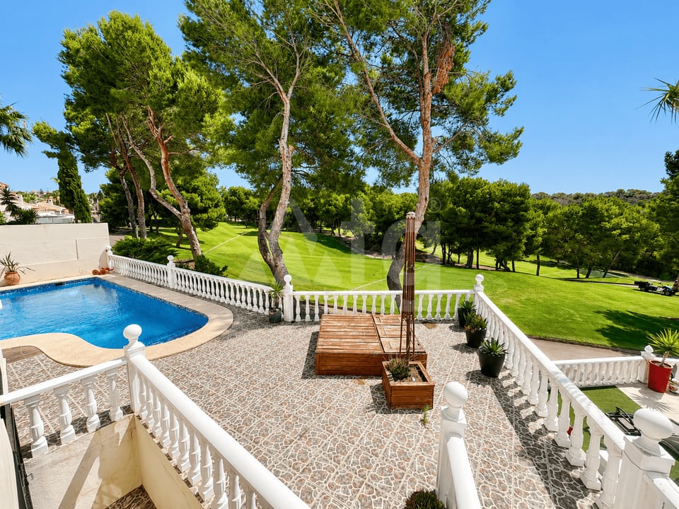 5 bedroom Villa in Las Ramblas - TT161003 - Photo - 21