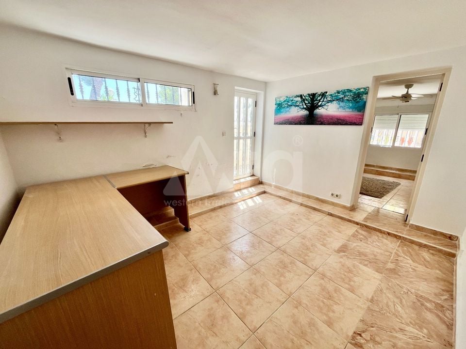 5 bedroom Villa in Las Ramblas - TT161003 - Photo - 13