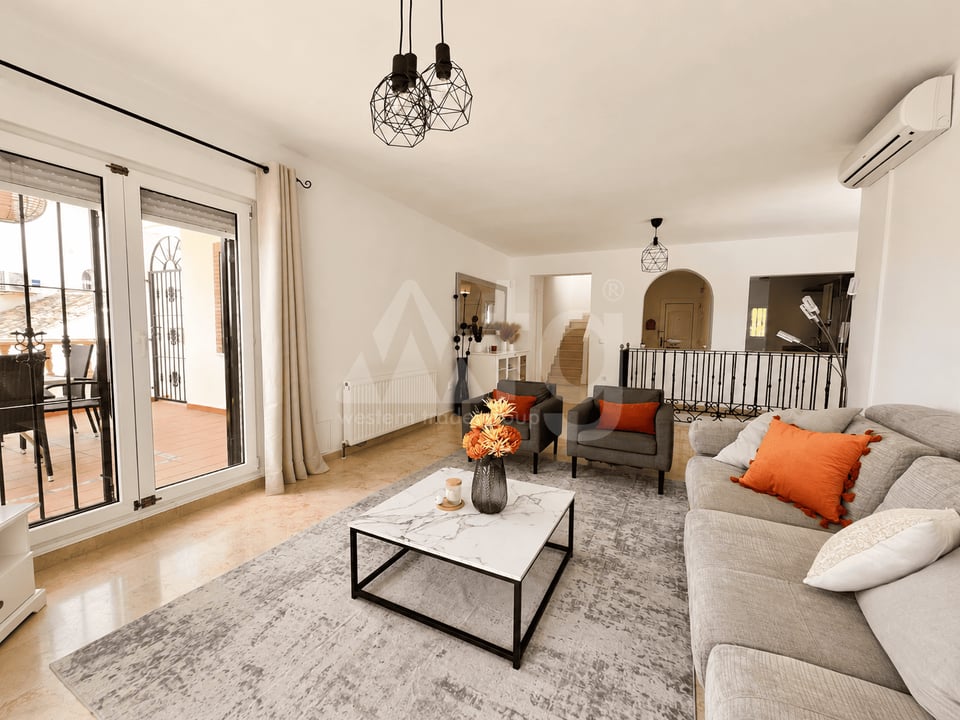 5 bedroom Villa in Las Ramblas - TT161003 - Photo - 4