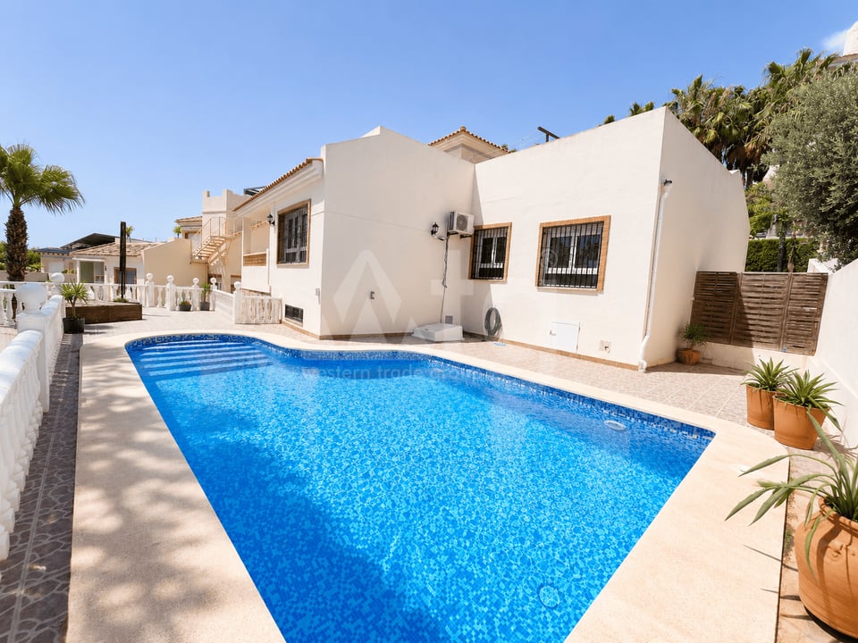 5 bedroom Villa in Las Ramblas - TT161003 - Photo - 2