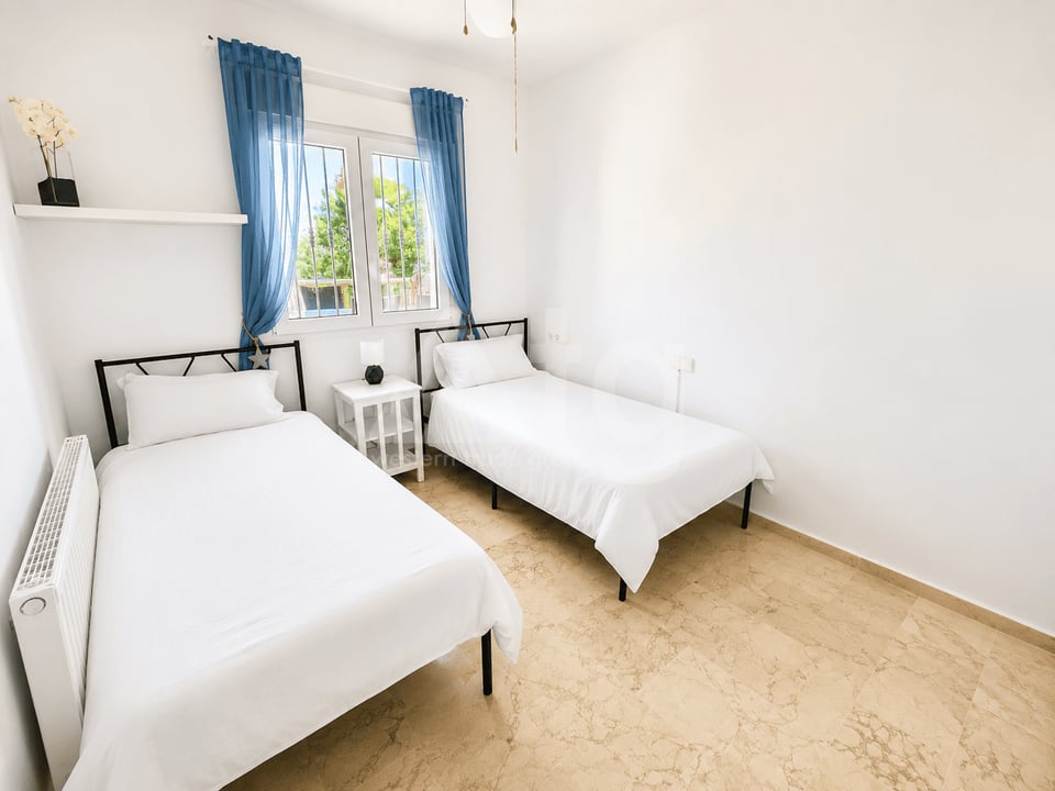 5 bedroom Villa in Las Ramblas - TT161003 - Photo - 11