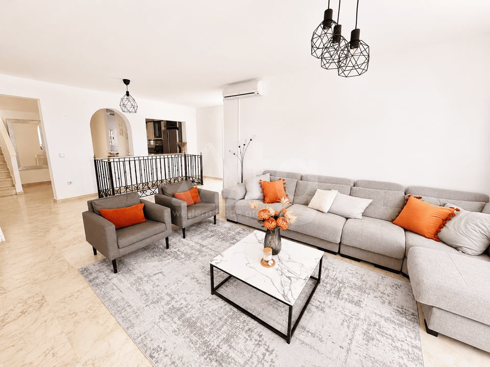 5 bedroom Villa in Las Ramblas - TT161003 - Photo - 5