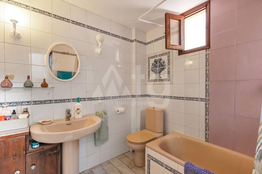 2 bedroom Townhouse in Torrevieja - GVS161046 - Photo - 22