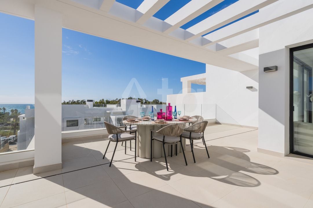 3 bedroom Penthouse in Estepona - UBA95617 - Photo - 31