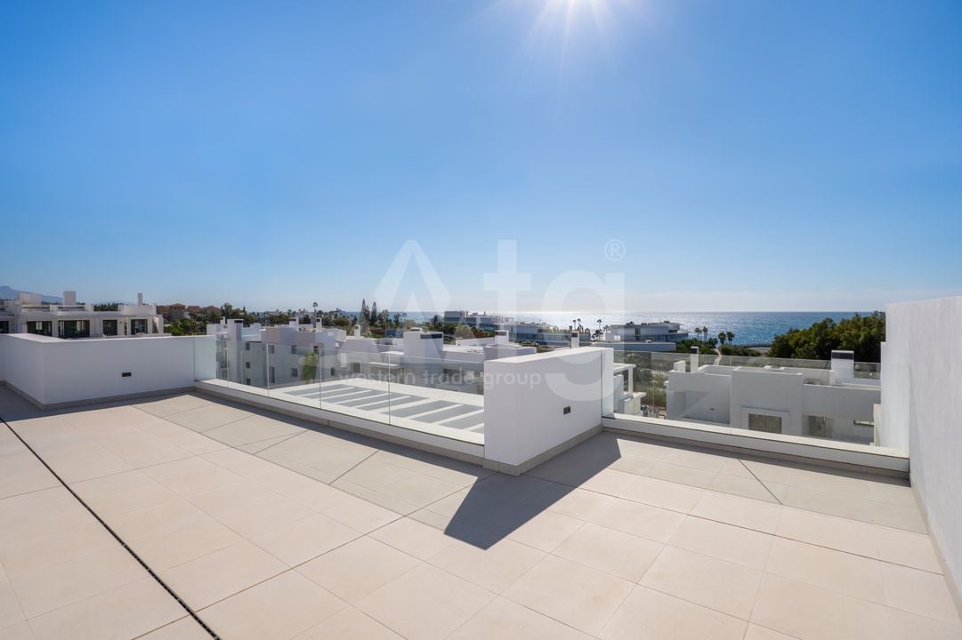 3 bedroom Penthouse in Estepona - UBA95617 - Photo - 37