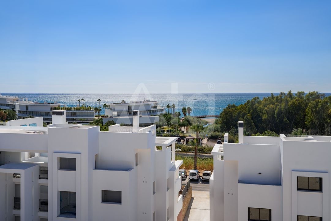3 bedroom Penthouse in Estepona - UBA95617 - Photo - 38