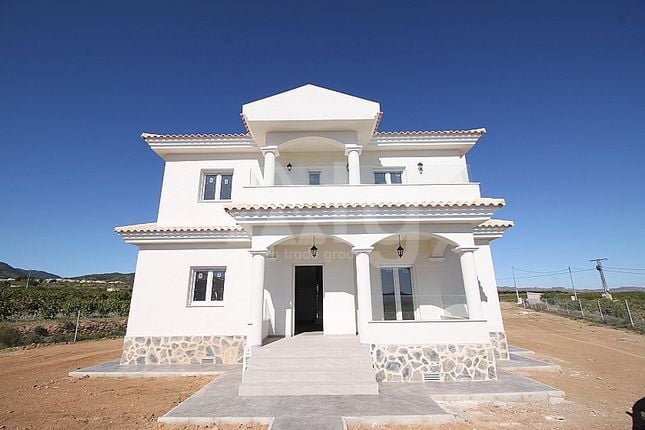 Villa de 3 chambres à Pinoso - LYCP47004 - Photo - 1