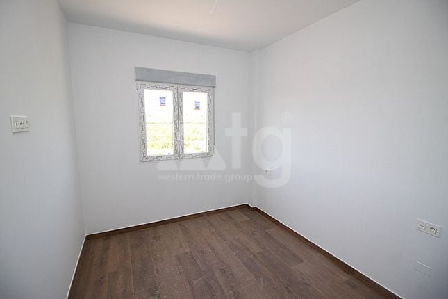 Villa de 3 chambres à Pinoso - LYCP47004 - Photo - 11