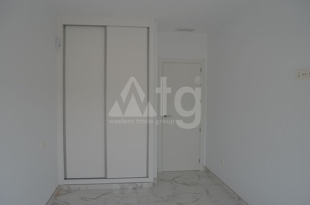 Villa de 4 chambres à Pinoso - LYCP47007 - Photo - 15