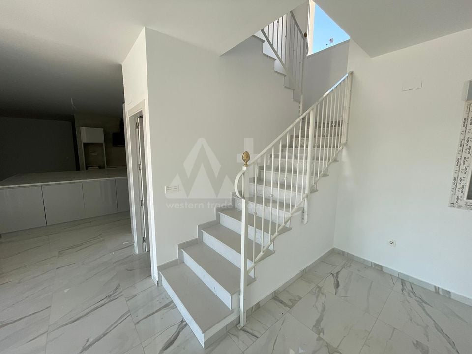 5 bedroom Villa in Pinoso - LYCP47009 - Photo - 8