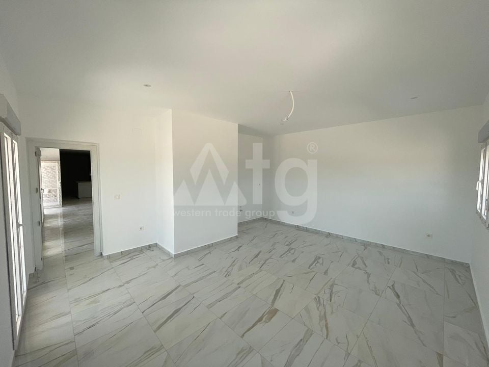 5 bedroom Villa in Pinoso - LYCP47009 - Photo - 16