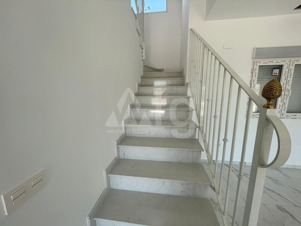 5 bedroom Villa in Pinoso - LYCP47009 - Photo - 9