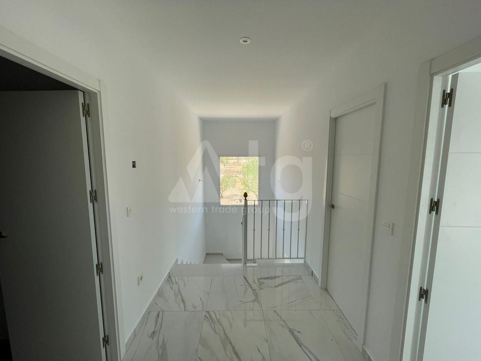 5 bedroom Villa in Pinoso - LYCP47009 - Photo - 20