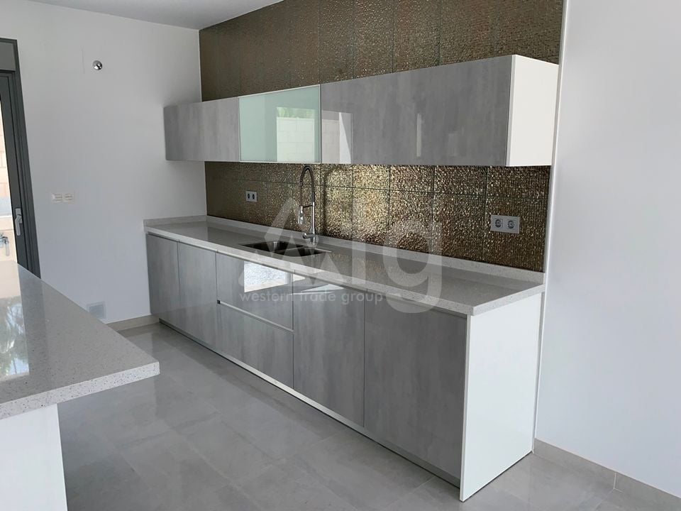 Villa de 3 habitaciones en Pinoso - LYCP47013 - Foto - 7