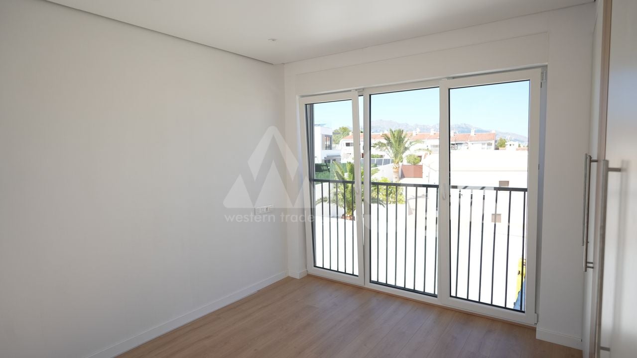Vilă cu 3 dormitoare în La Nucia - SHV47264 - Imagini - 8