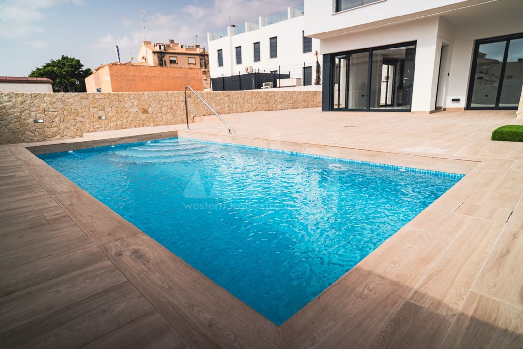 4 bedroom Villa in Punta Prima - IV47924 - Photo - 3