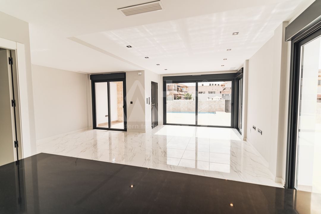 4 bedroom Villa in Punta Prima - IV47924 - Photo - 6