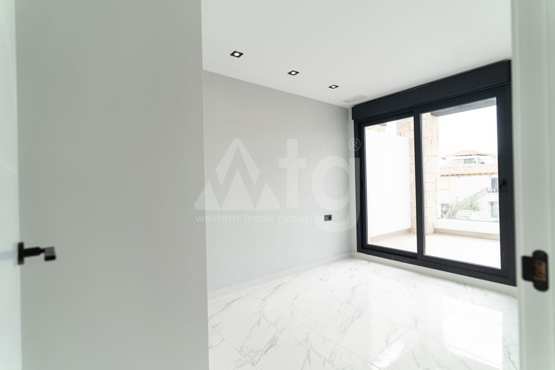 4 bedroom Villa in Punta Prima - IV47924 - Photo - 21