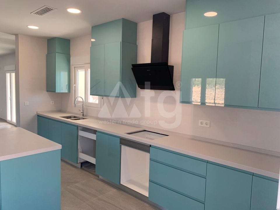 Vilă cu 3 dormitoare în Pinoso - LYCP48414 - Imagini - 10